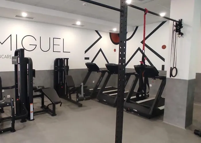 S. Miguel Fitncare Ostello *