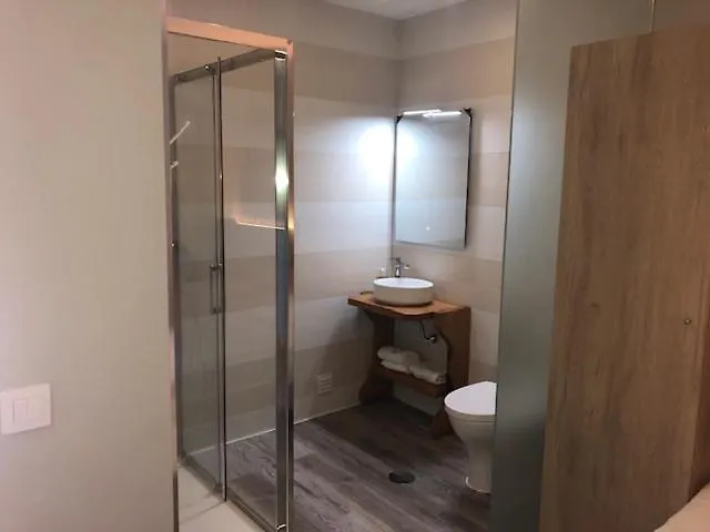 S. Miguel Fitncare Ostello